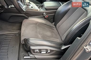 Позашляховик / Кросовер Audi Q7 2016 в Нововолинську
