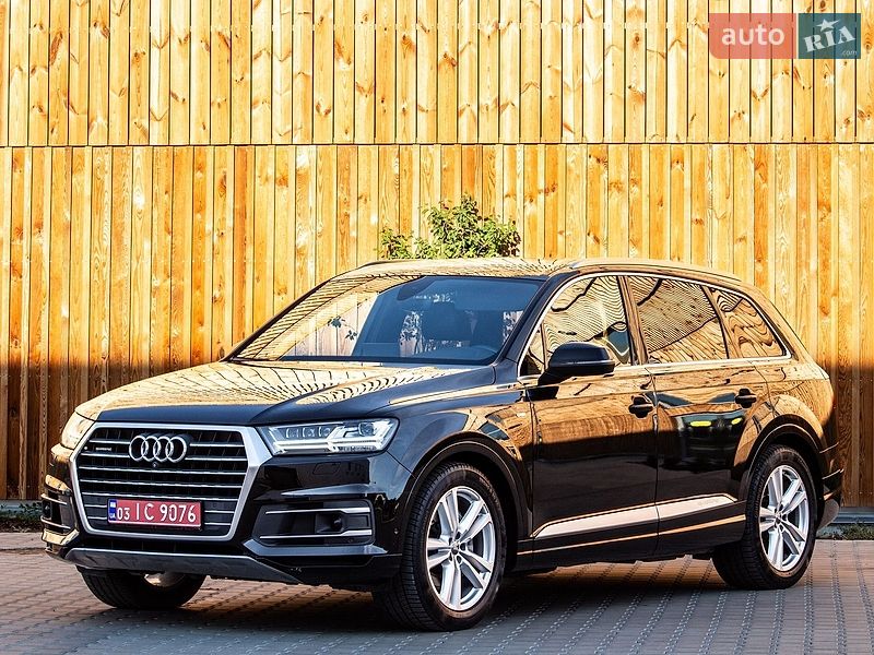 Внедорожник / Кроссовер Audi Q7 2017 в Львове