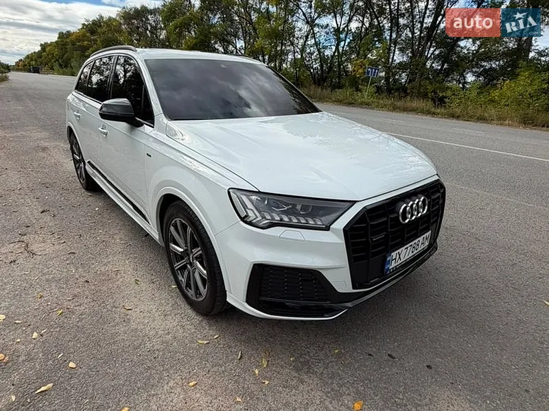 Audi Q7