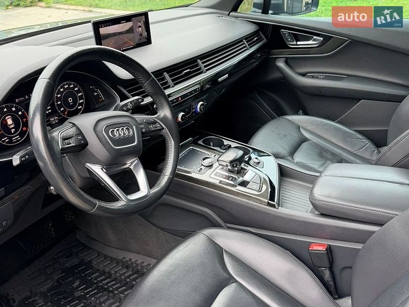 Позашляховик / Кросовер Audi Q7 2017 в Львові