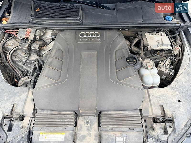 Позашляховик / Кросовер Audi Q7 2017 в Львові