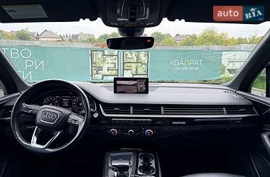 Позашляховик / Кросовер Audi Q7 2017 в Львові