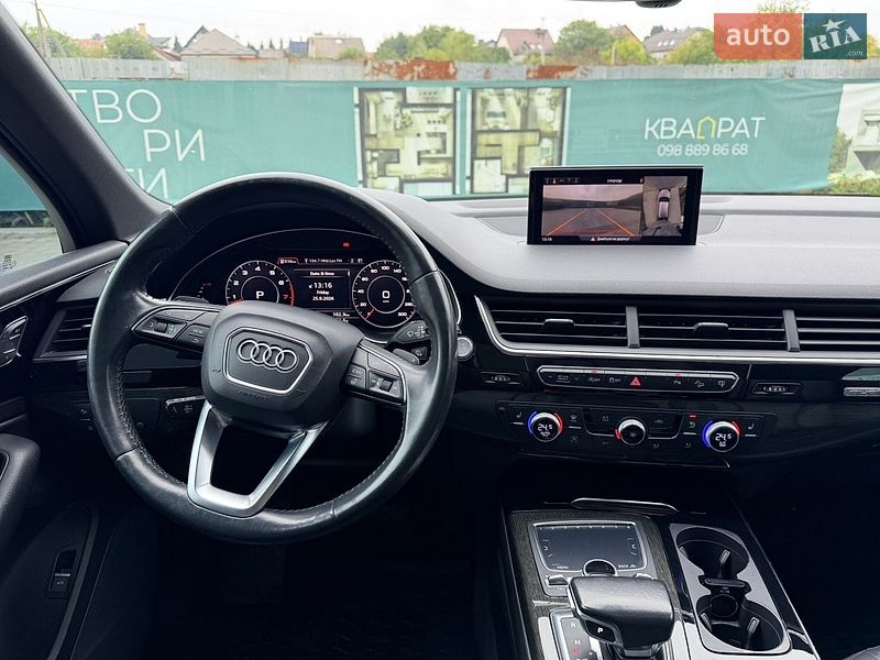 Позашляховик / Кросовер Audi Q7 2017 в Львові
