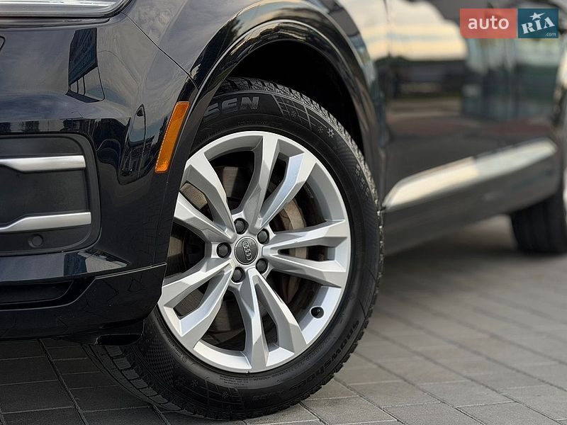 Внедорожник / Кроссовер Audi Q7 2017 в Ивано-Франковске