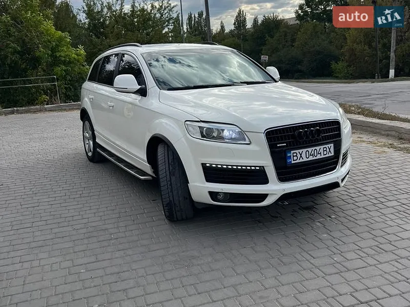 Audi Q7