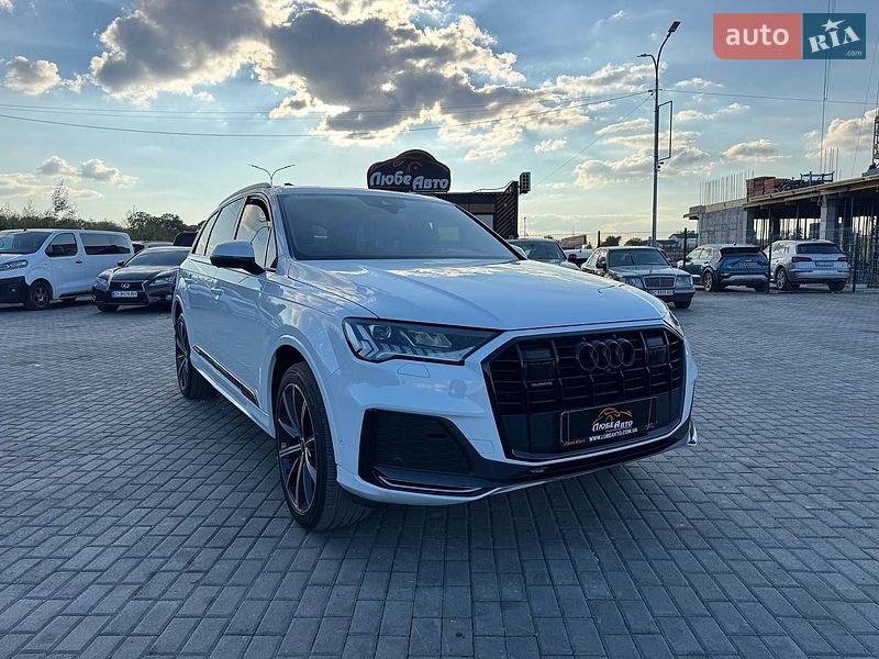 Audi Q7 2021
