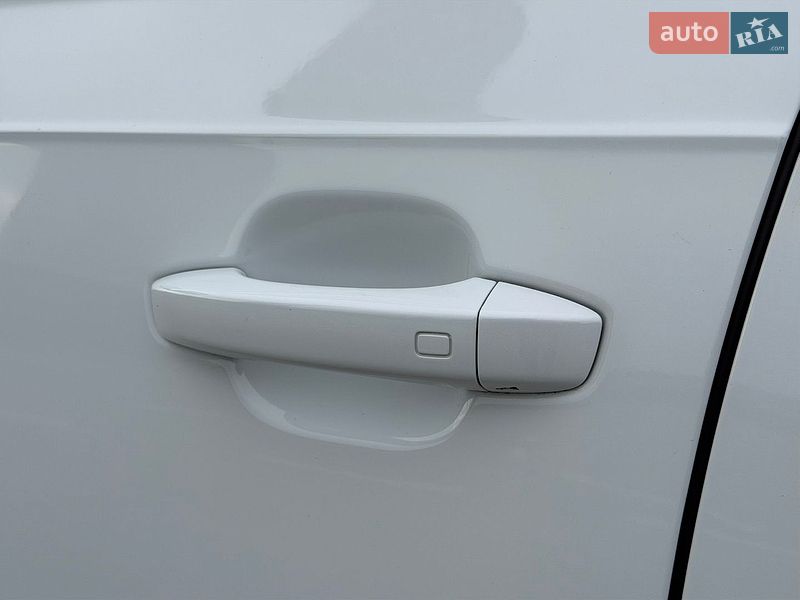Внедорожник / Кроссовер Audi Q7 2018 в Дубно