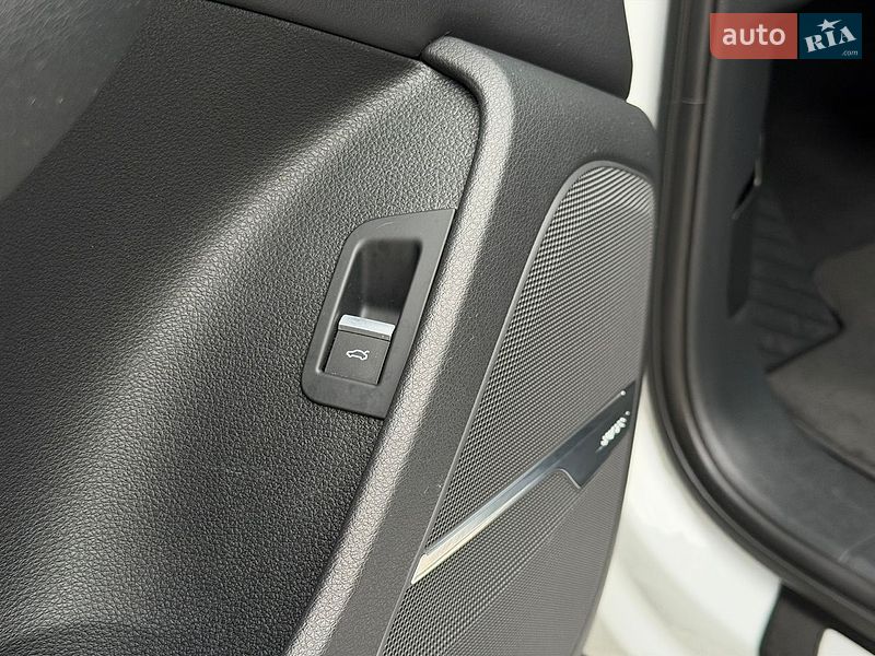 Внедорожник / Кроссовер Audi Q7 2018 в Дубно