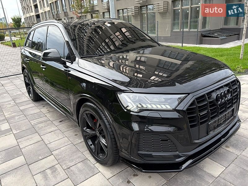 Позашляховик / Кросовер Audi Q7 2022 в Києві фото 106 Позашляховик / Кросовер Audi Q7 2022 в Києві