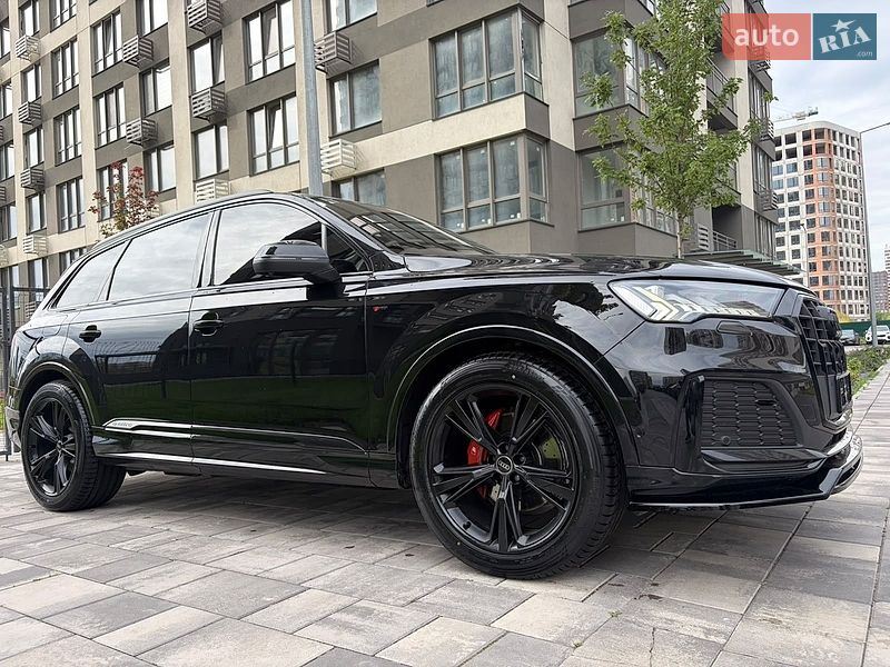 Позашляховик / Кросовер Audi Q7 2022 в Києві фото 126 Позашляховик / Кросовер Audi Q7 2022 в Києві