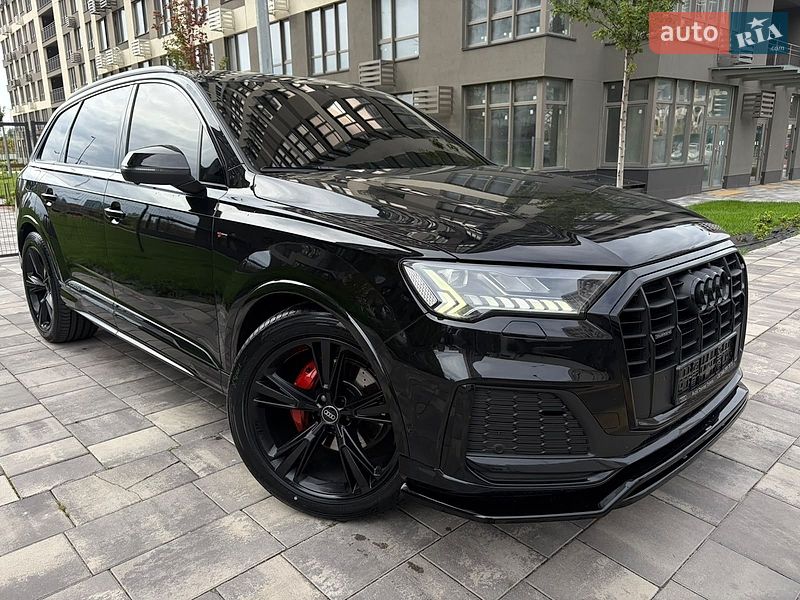 Позашляховик / Кросовер Audi Q7 2022 в Києві фото 139 Позашляховик / Кросовер Audi Q7 2022 в Києві