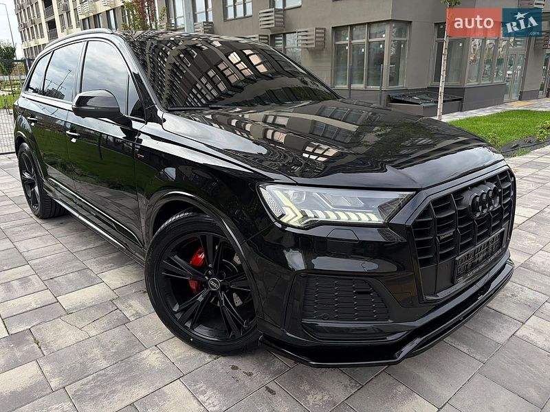 Позашляховик / Кросовер Audi Q7 2022 в Києві фото 142 Позашляховик / Кросовер Audi Q7 2022 в Києві