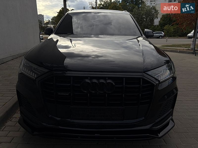 Позашляховик / Кросовер Audi Q7 2022 в Києві фото 22 Позашляховик / Кросовер Audi Q7 2022 в Києві