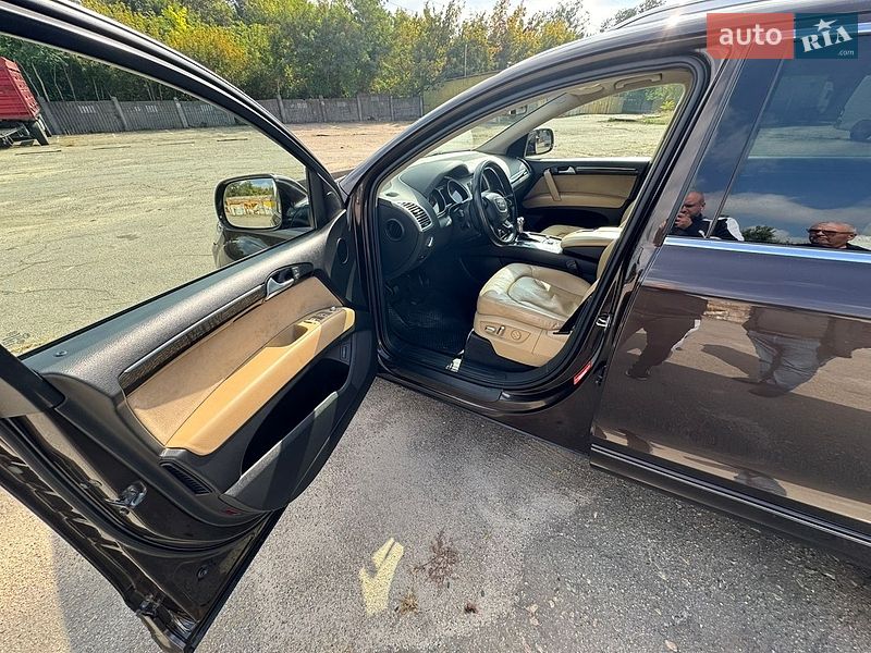 Внедорожник / Кроссовер Audi Q7 2012 в Запорожье