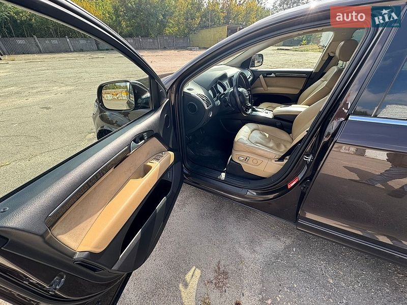 Внедорожник / Кроссовер Audi Q7 2012 в Запорожье