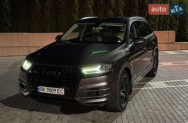 audi q7 2015 в Дубно від про продавця Віктор audi q7 2015 в Дубно від професійного продавця Віктор