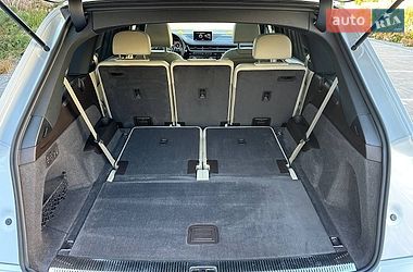 Внедорожник / Кроссовер Audi Q7 2017 в Луцке