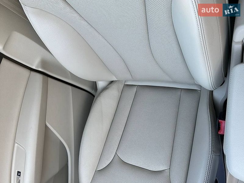 Внедорожник / Кроссовер Audi Q7 2017 в Луцке