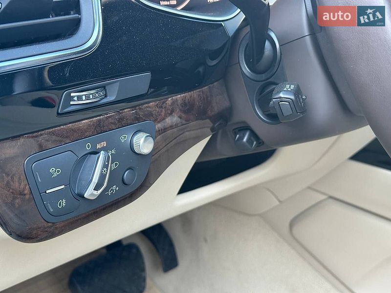 Внедорожник / Кроссовер Audi Q7 2017 в Луцке