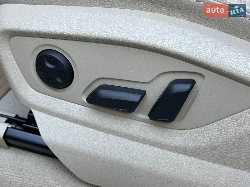 Внедорожник / Кроссовер Audi Q7 2017 в Луцке