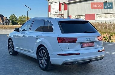 Внедорожник / Кроссовер Audi Q7 2017 в Луцке