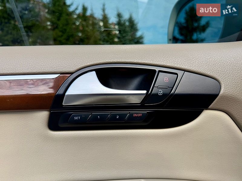 Внедорожник / Кроссовер Audi Q7 2009 в Тернополе