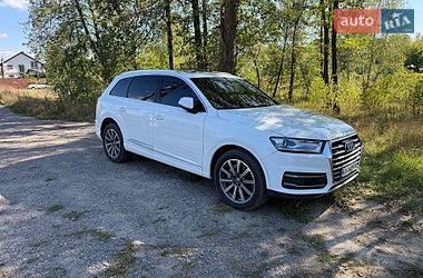 Внедорожник / Кроссовер Audi Q7 2016 в Василькове