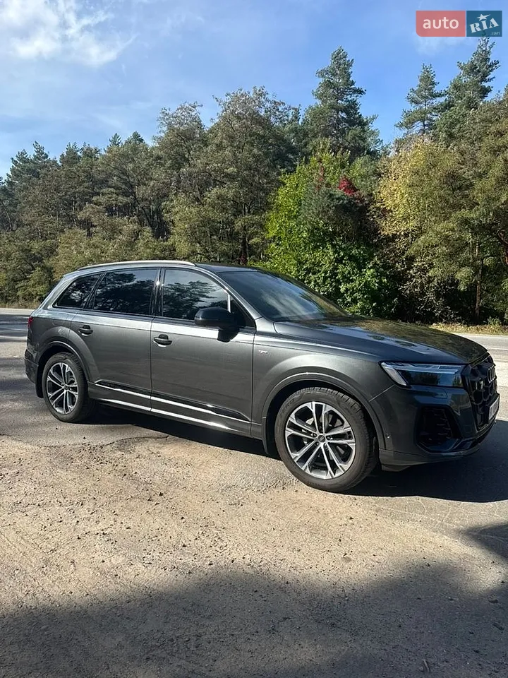 Audi Q7 2025