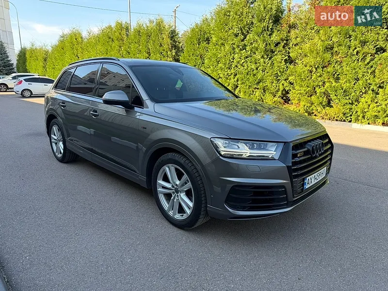 Audi Q7 2016