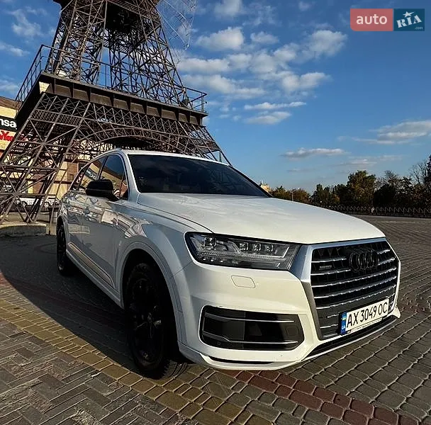 Audi Q7