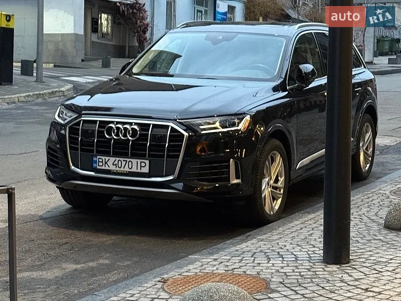 Audi Q7 2021