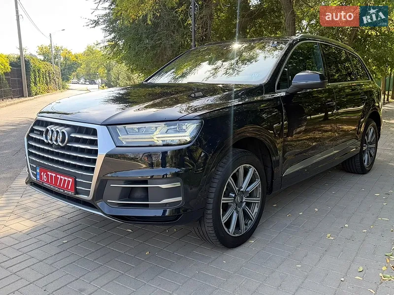 Audi Q7