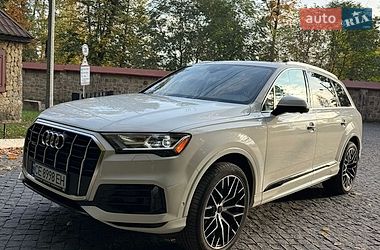 Внедорожник / Кроссовер Audi Q7 2021 в Черновцах
