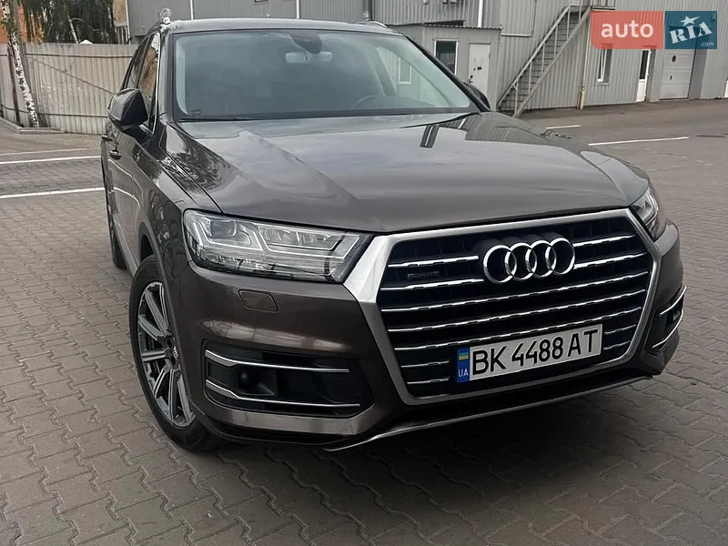 Audi Q7