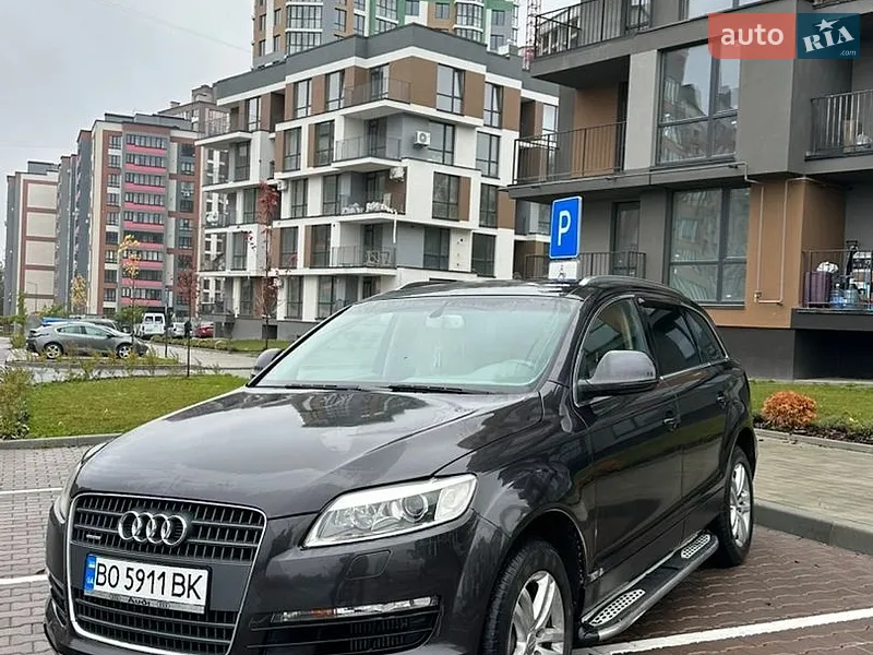 Audi Q7