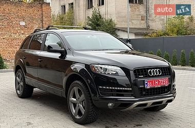 Audi Q7  2015