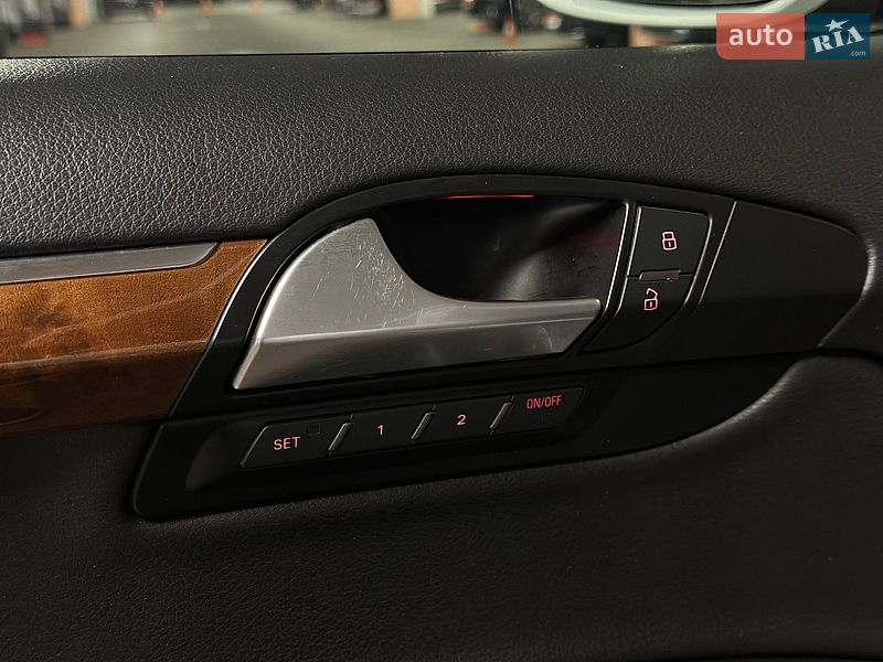 Внедорожник / Кроссовер Audi Q7 2013 в Киеве