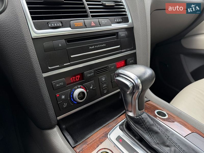 Позашляховик / Кросовер Audi Q7 2013 в Одесі фото 16 Позашляховик / Кросовер Audi Q7 2013 в Одесі