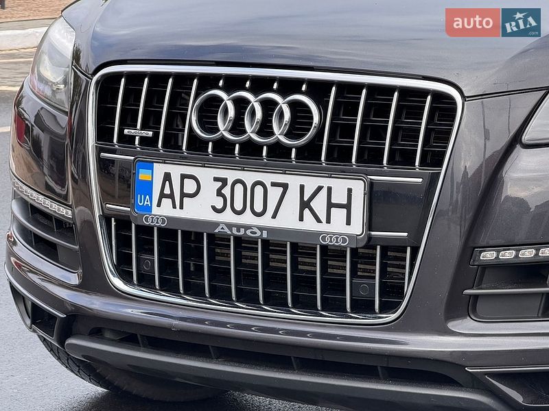 Позашляховик / Кросовер Audi Q7 2013 в Одесі фото 43 Позашляховик / Кросовер Audi Q7 2013 в Одесі