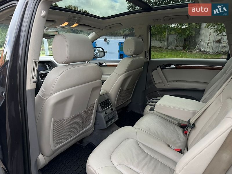 Позашляховик / Кросовер Audi Q7 2013 в Одесі фото 54 Позашляховик / Кросовер Audi Q7 2013 в Одесі