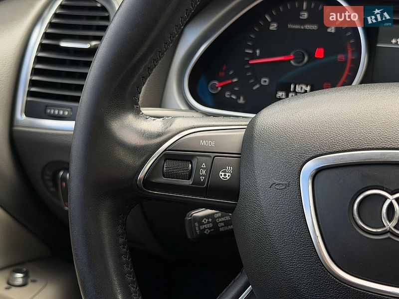 Позашляховик / Кросовер Audi Q7 2013 в Одесі фото 57 Позашляховик / Кросовер Audi Q7 2013 в Одесі