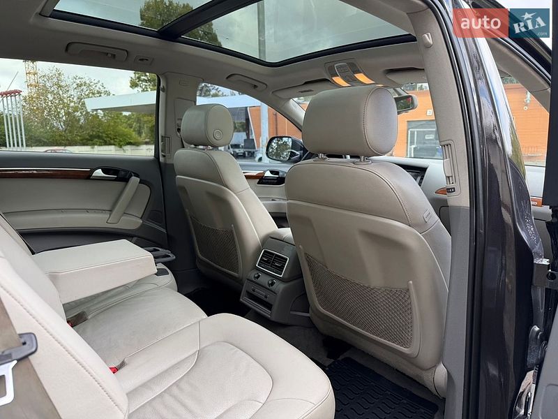 Позашляховик / Кросовер Audi Q7 2013 в Одесі фото 76 Позашляховик / Кросовер Audi Q7 2013 в Одесі