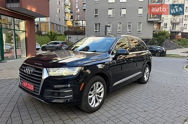 Audi Q7  2017