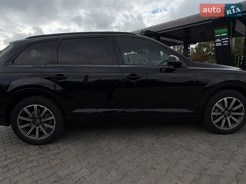 Внедорожник / Кроссовер Audi Q7 2016 в Одессе