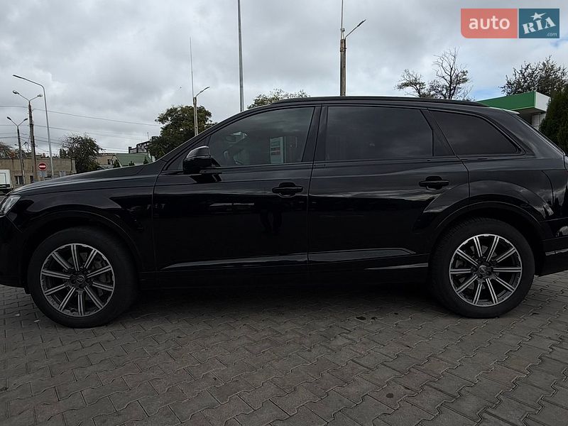 Внедорожник / Кроссовер Audi Q7 2016 в Одессе