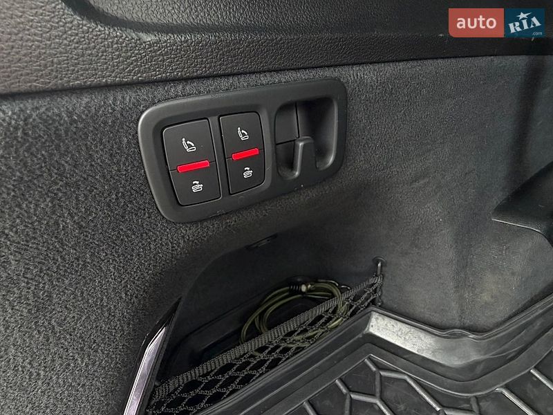 Внедорожник / Кроссовер Audi Q7 2016 в Одессе