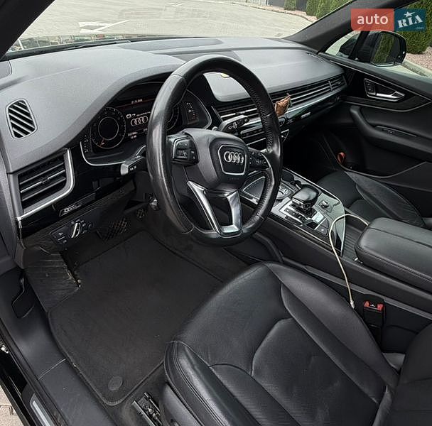 Внедорожник / Кроссовер Audi Q7 2016 в Одессе