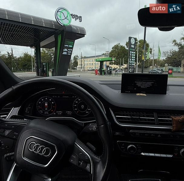 Внедорожник / Кроссовер Audi Q7 2016 в Одессе