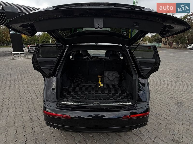 Внедорожник / Кроссовер Audi Q7 2016 в Одессе