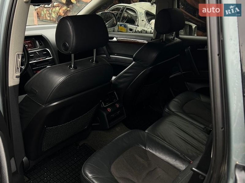 Позашляховик / Кросовер Audi Q7 2006 в Києві